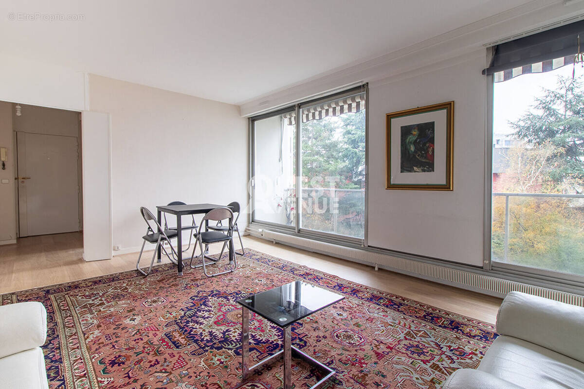 Appartement à BOULOGNE-BILLANCOURT