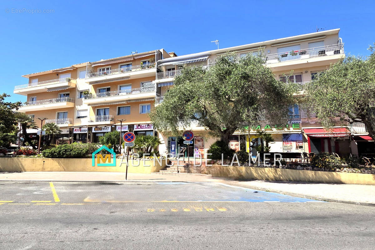 Appartement à MANDELIEU-LA-NAPOULE