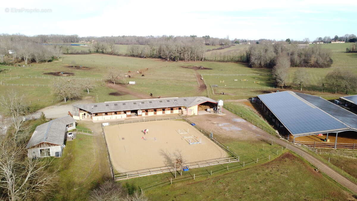 DJI0591 - Maison à PROISSANS