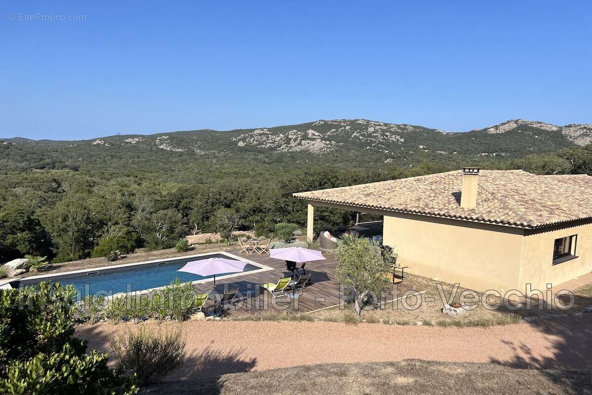 Maison 277 m² à Sotta  - photo 2