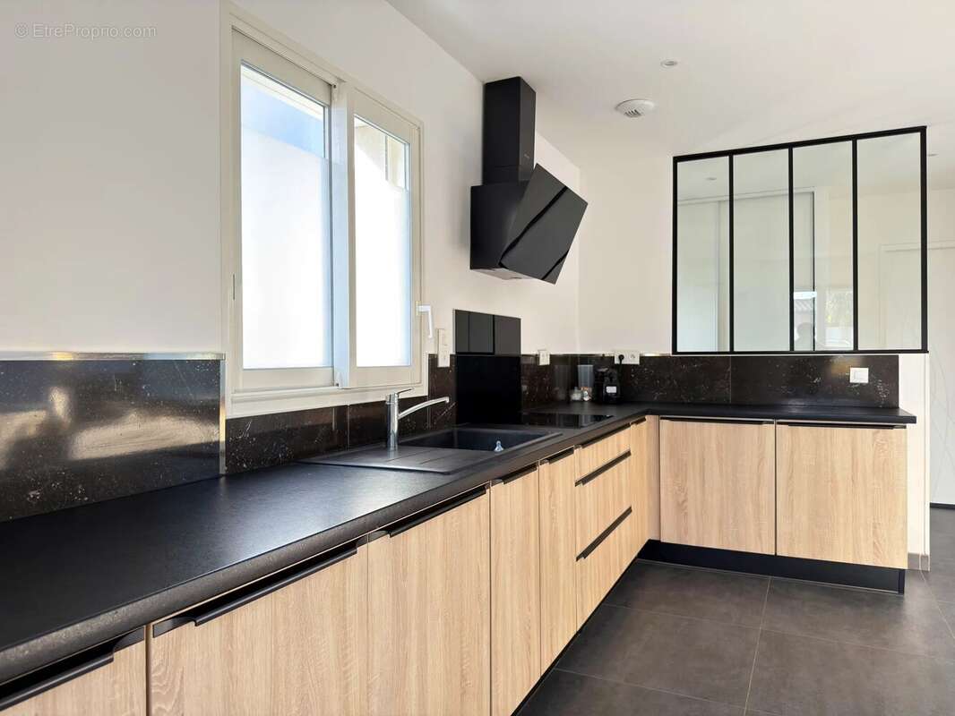 Maison à SAINT-XANDRE