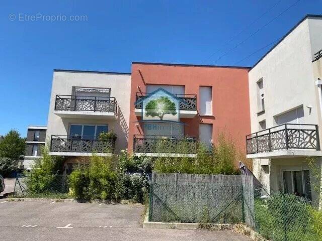 Appartement à LA BOUILLE