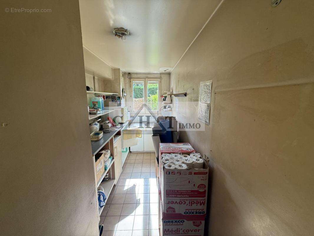 Commerce à LIVRY-GARGAN