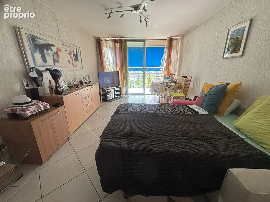 APPARTEMENT T2 + PARKING belle copropriété sécurisé Ste MARTHE 14e - photo 2