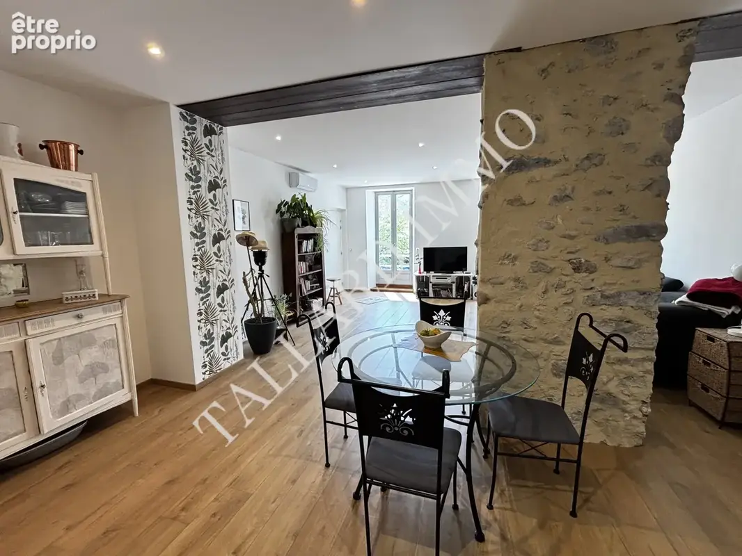 Exclusivité Tallard centre lumineux appartement entièrement rénové + dépendances - photo 8