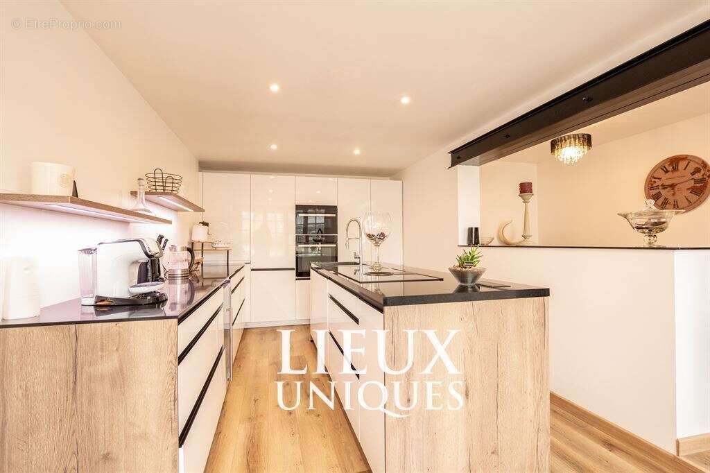 Maison à CHISSAY-EN-TOURAINE