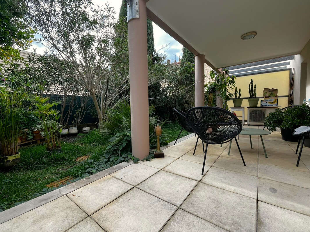 Appartement à NIMES