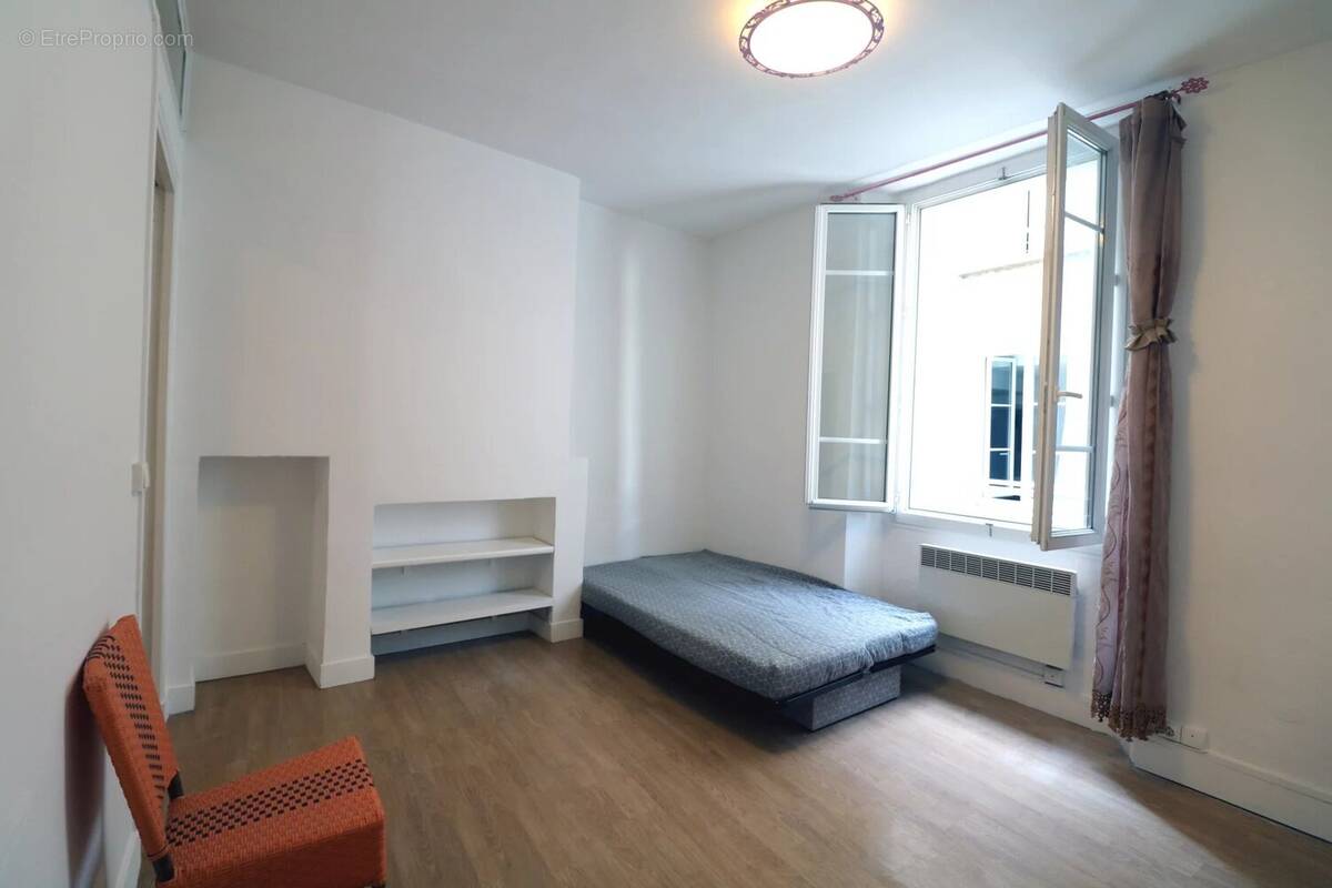 Appartement à VERSAILLES