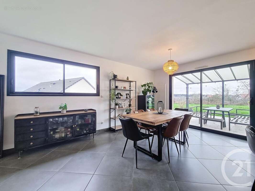 Maison à LA FERTE-SAINT-AUBIN