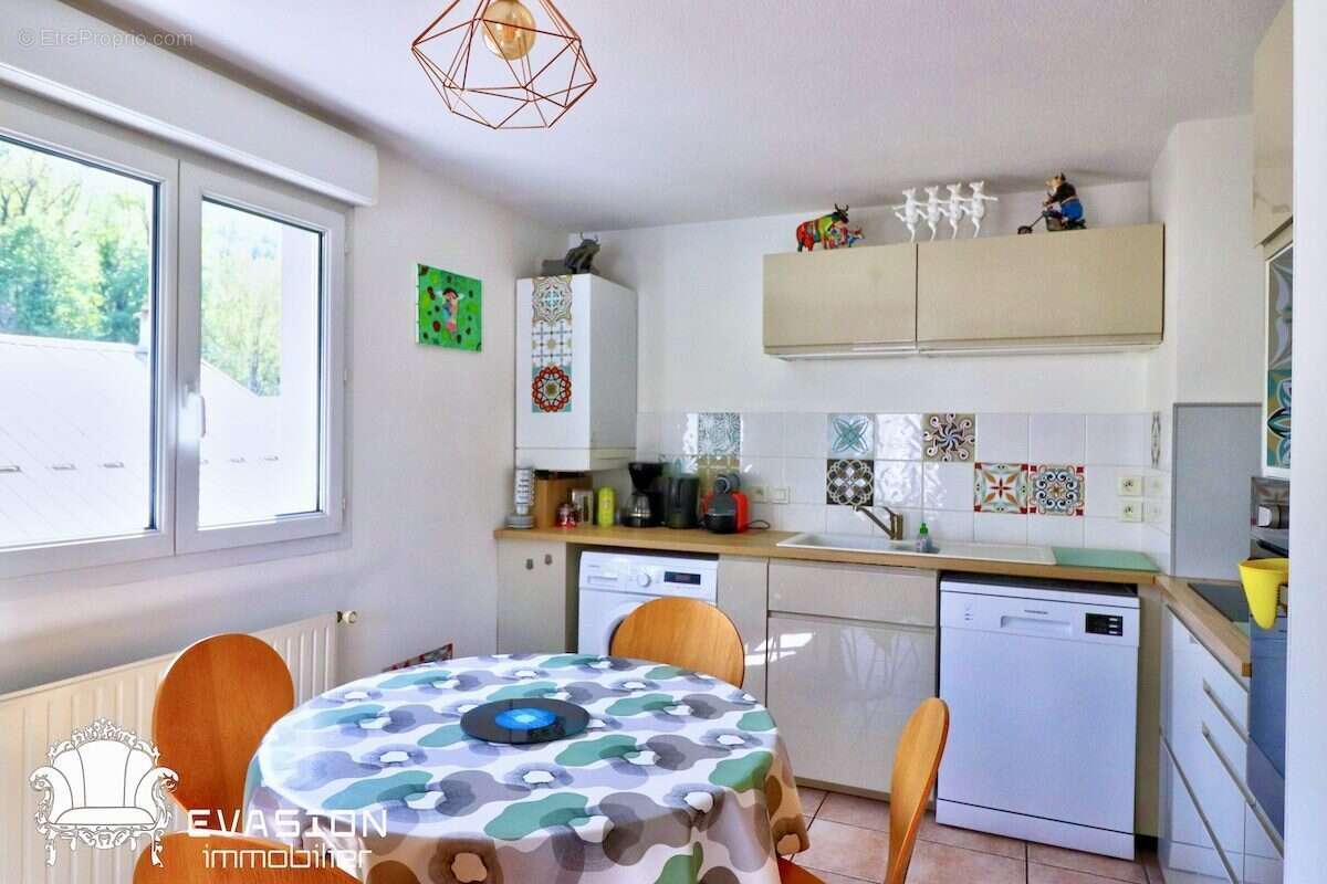Appartement à SAINT-GERVAIS-LES-BAINS