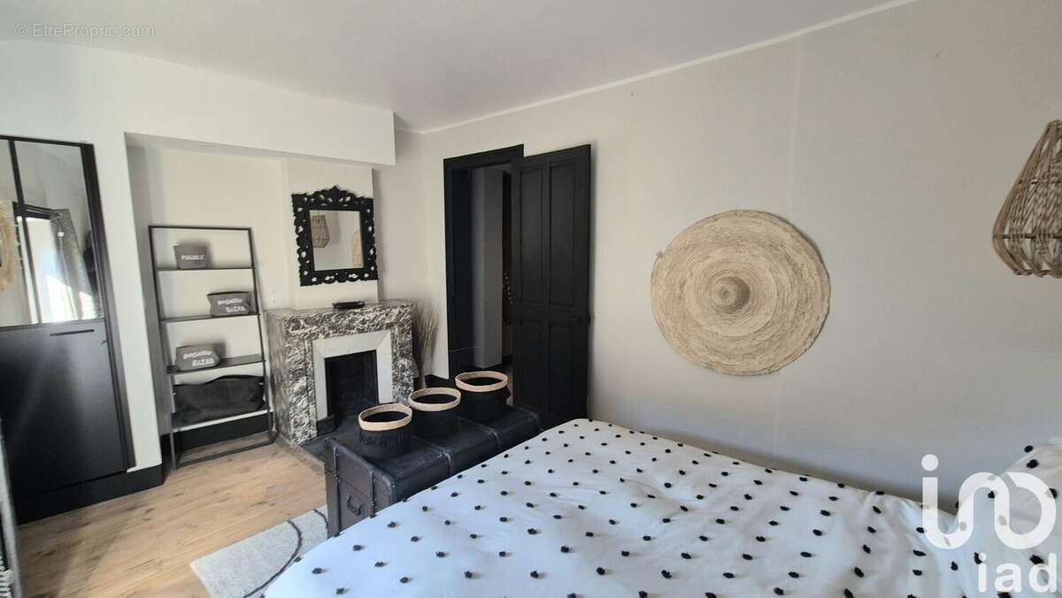 Photo 8 - Appartement à SAINT-JUST-SAINT-RAMBERT