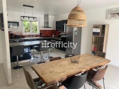 Maison à LORIOL-SUR-DROME