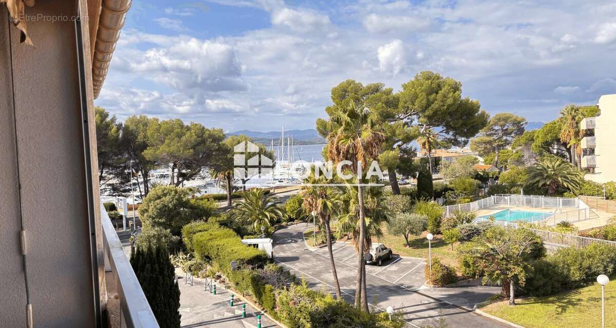 Appartement à SAINT-RAPHAEL