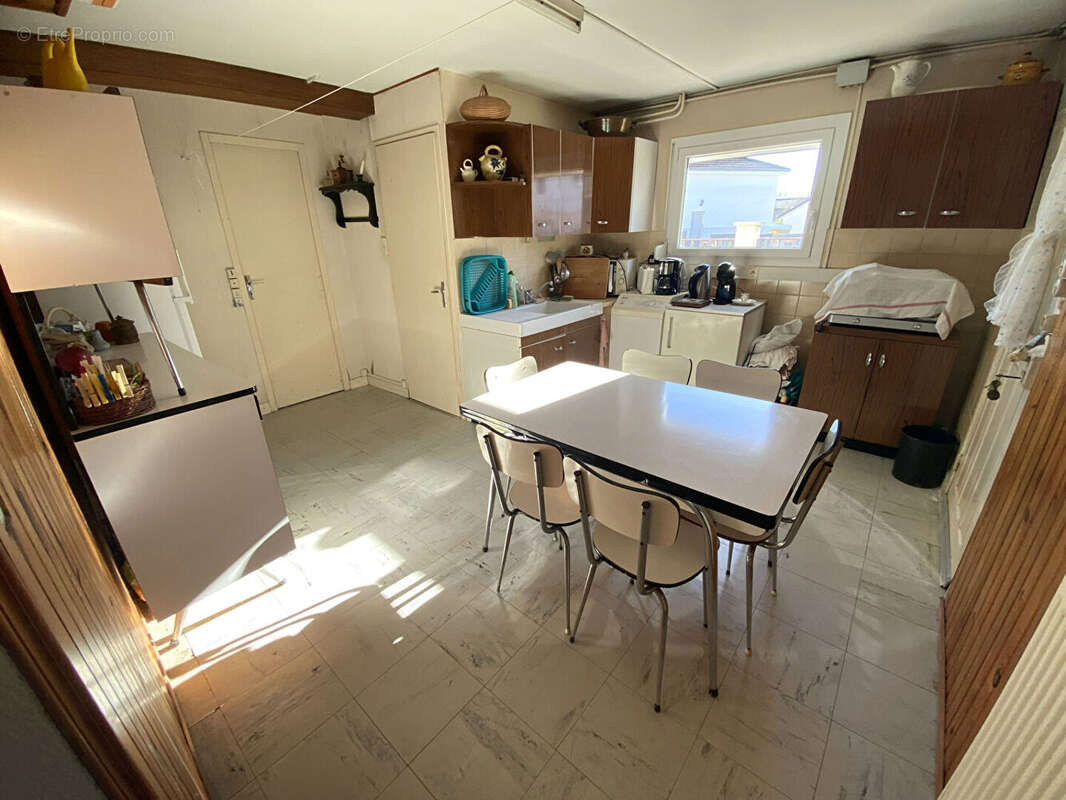 Maison à PARAY-LE-MONIAL