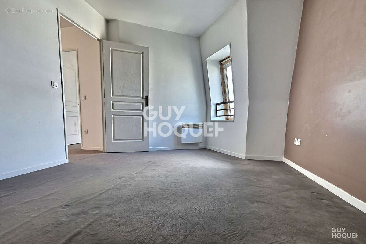 Appartement à MAISONS-ALFORT
