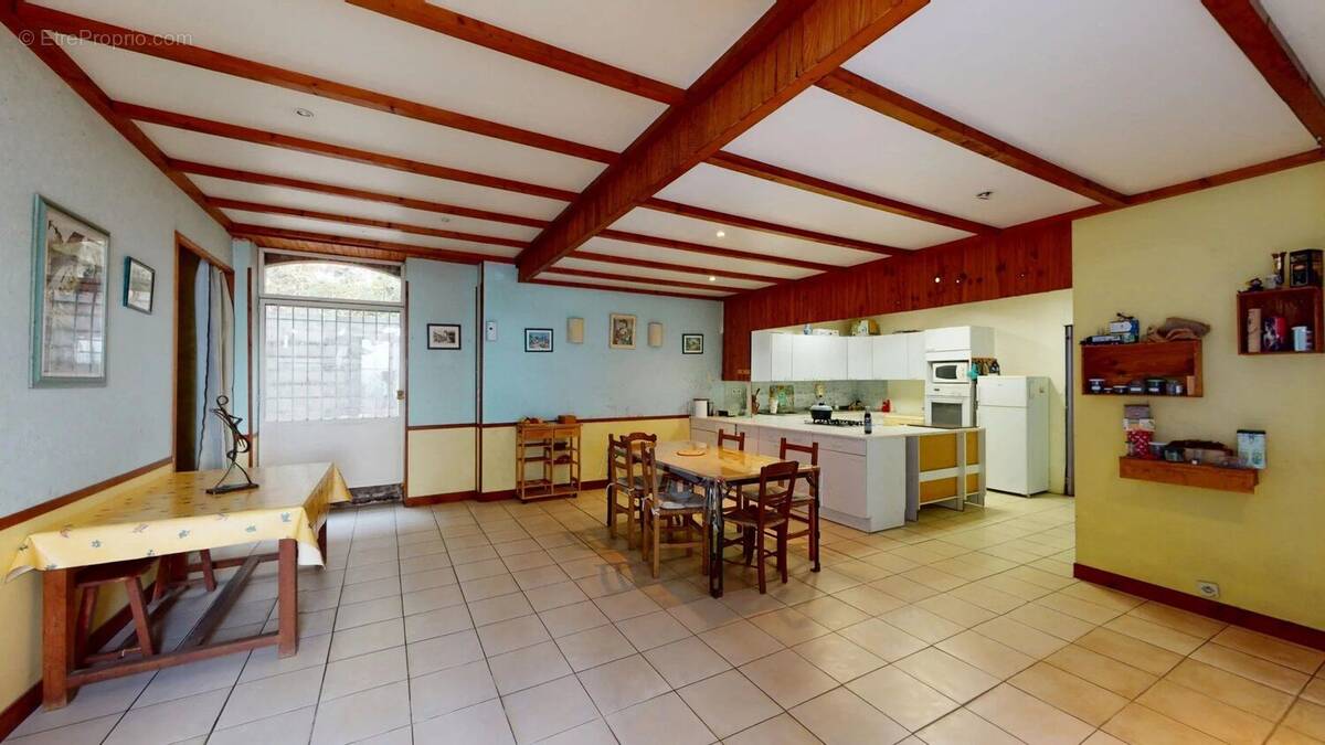 Maison à PUYLAURENS