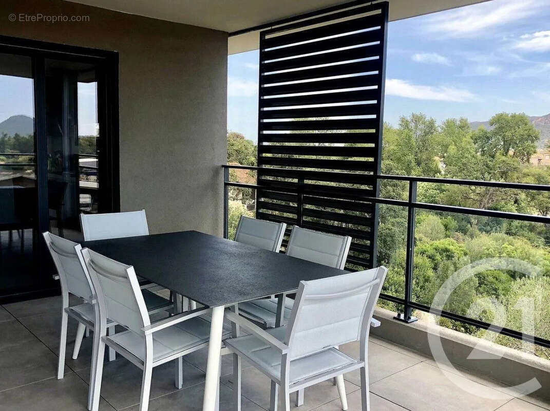 Appartement à PORTO-VECCHIO