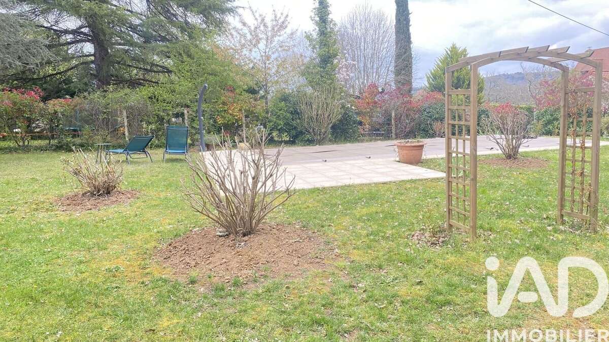 Photo 2 - Maison à CENAC-ET-SAINT-JULIEN