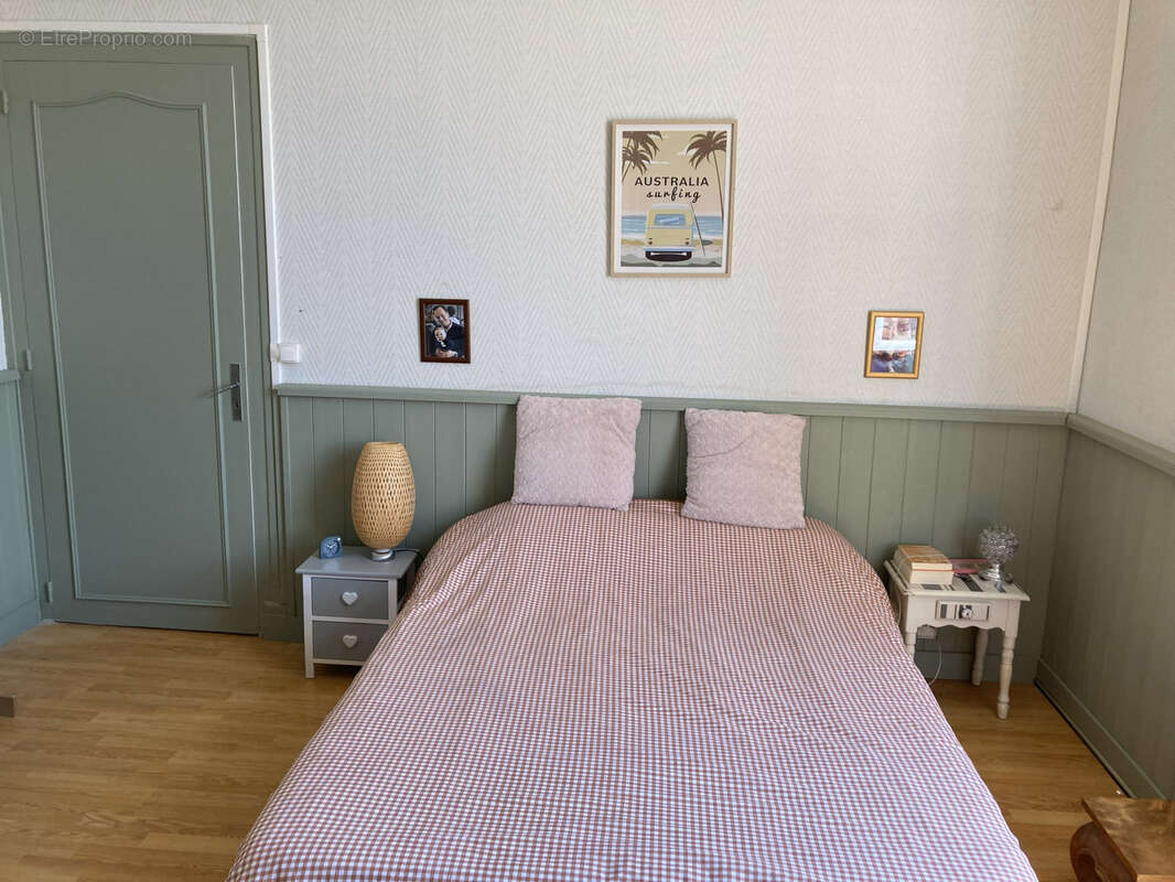 Maison à CORME-ROYAL