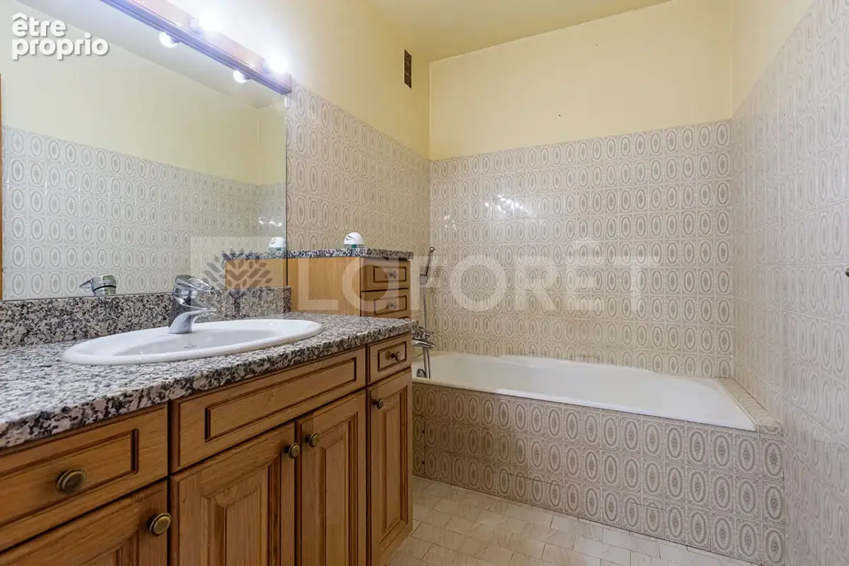 Agence immobiliere laforet - "pissenlit" - annecy le veiux - secteur clarines - appartement t4 de 99,57m² - dernier etage - terr - photo 11