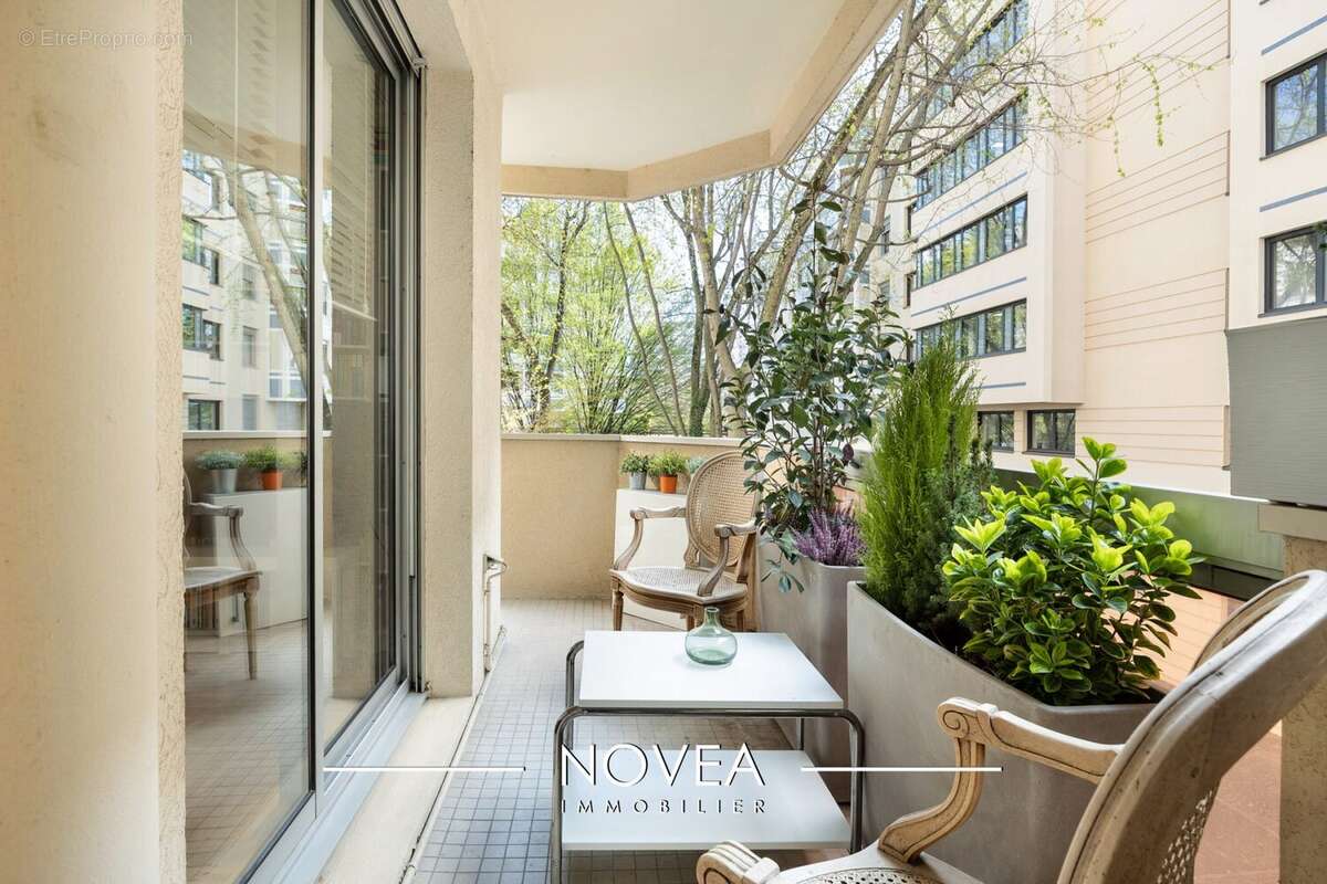Appartement à LYON-6E