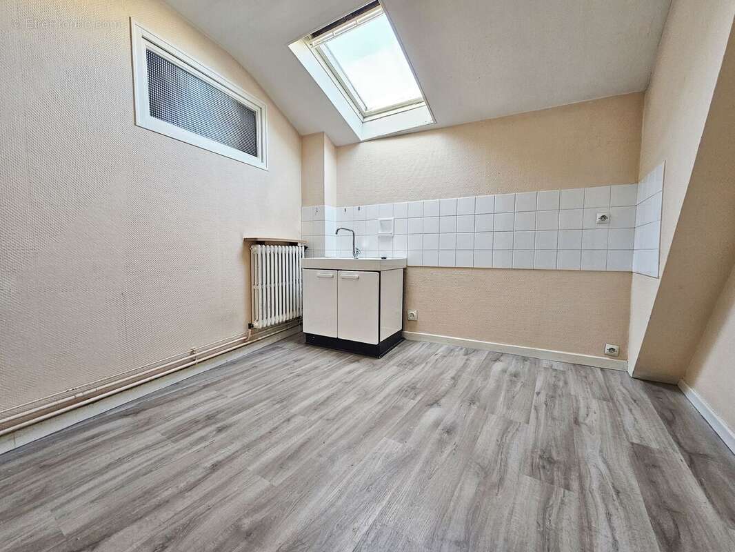 Photo 4 - Appartement à MONTVERDUN