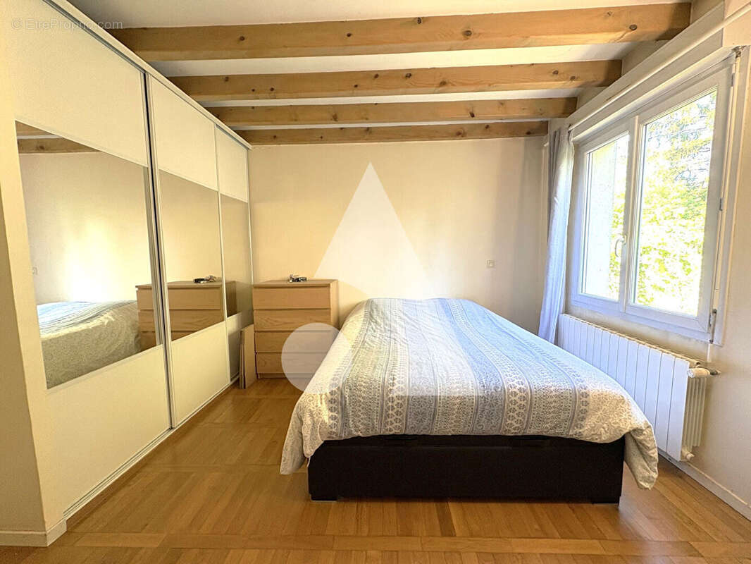 Maison Saint-Leu-la-Forêt 5 pièce(s) 124 m2 - photo 5