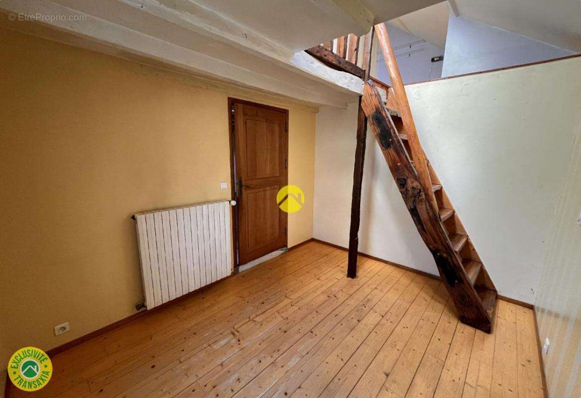 Maison à CHATEAUNEUF-SUR-CHER