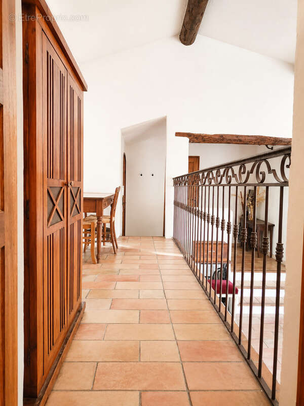 Maison à PLAN-DE-LA-TOUR