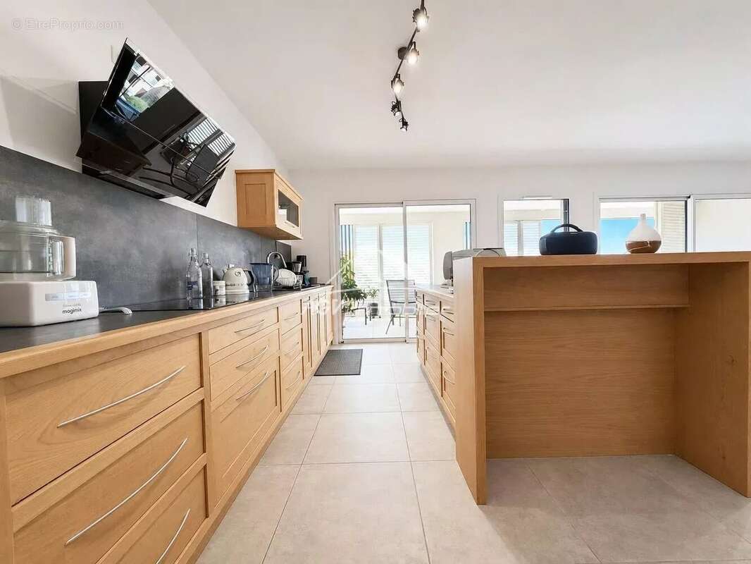 Appartement - Résidence sécurisée - 4 chambres - Alès - photo 6