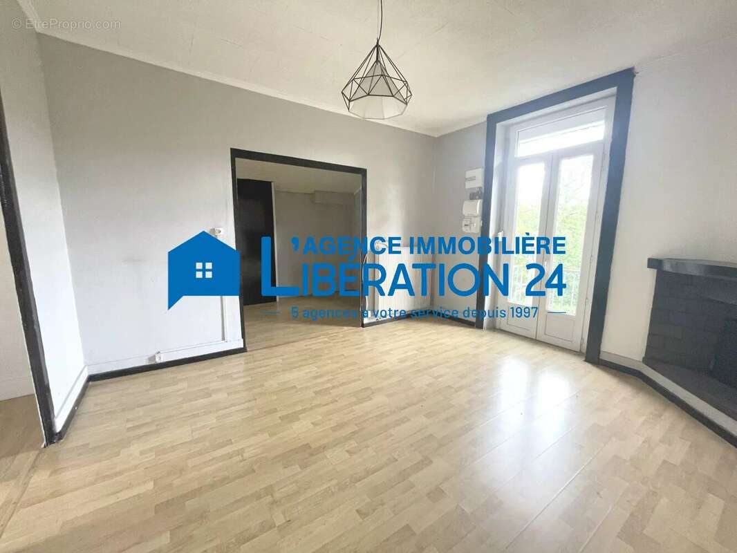 Maison à FRAISSES