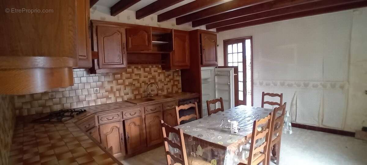 Maison à SAINTE-MAURE-DE-TOURAINE