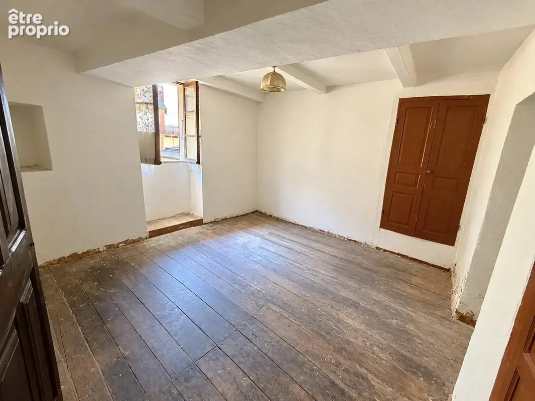 Appartement 3p de 85m²+ Terrasse 7.60m² + 3 caves + Grenier de 57.65m² - photo 6