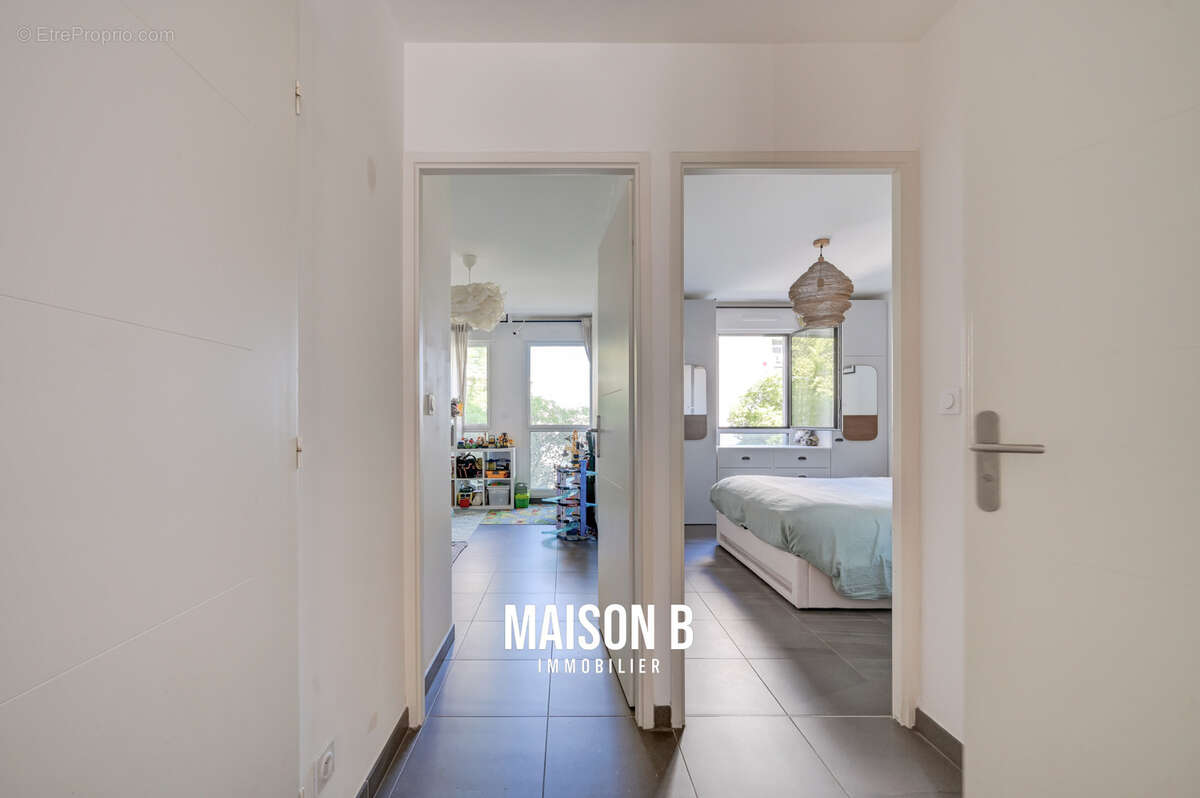 Appartement à MARSEILLE-7E