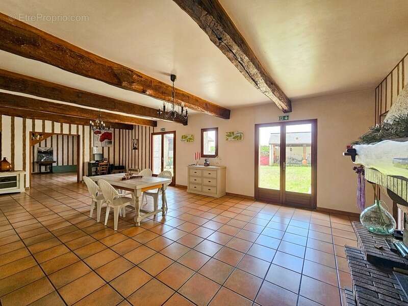 Dpt Hautes Pyrénées (65), à vendre MOMERES maison avec chambres d'hôtes P14 de 453 m² - Terrain de 3 744,00 m² - photo 10
