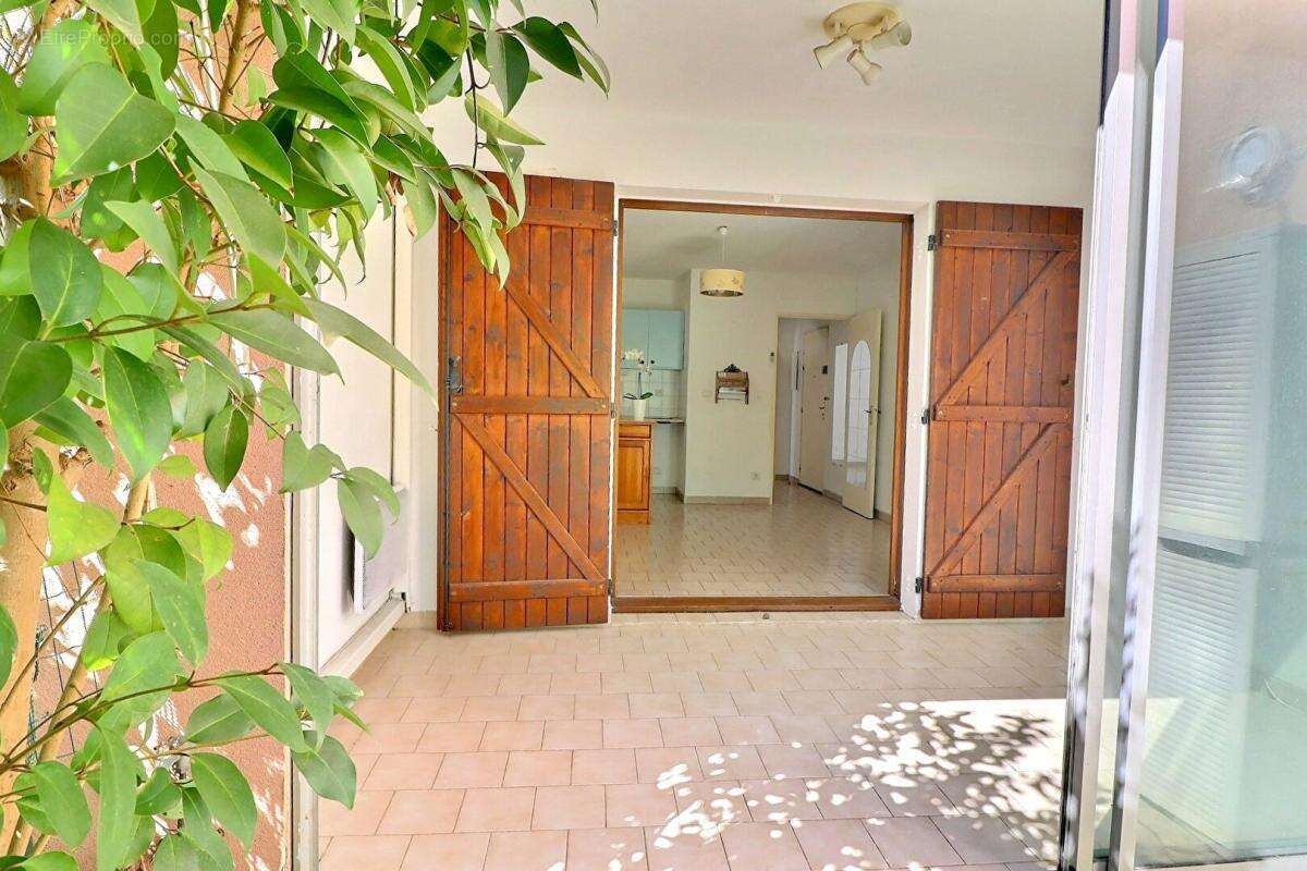 Appartement à SANARY-SUR-MER