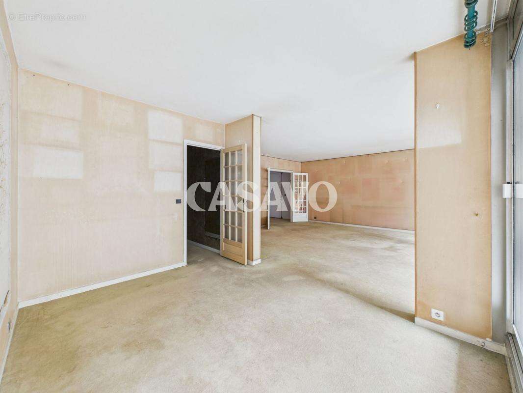 Appartement à NEUILLY-SUR-SEINE