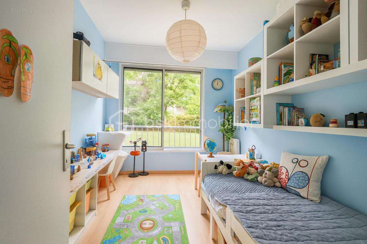 Appartement à FONTENAY-AUX-ROSES