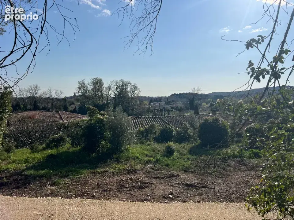 Terrain 440 m² à vendre à Eyguieres (13430) - photo 2