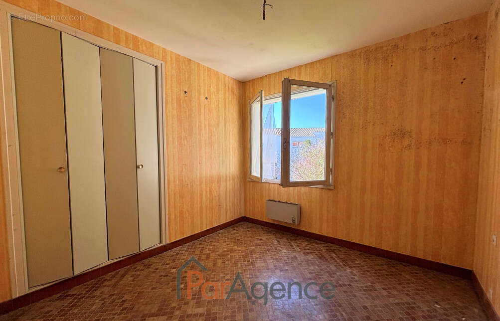 Maison à VAUX-SUR-MER