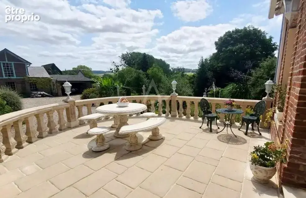 Douvrend - chateau/ manoir 14 pieces - 11 chambres a 20 kms de dieppe - photo 3