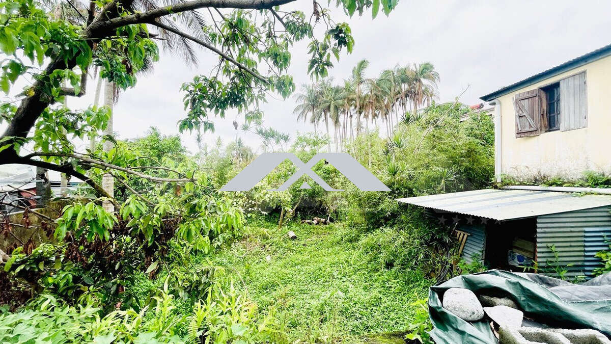 Maison à SAINT-PHILIPPE