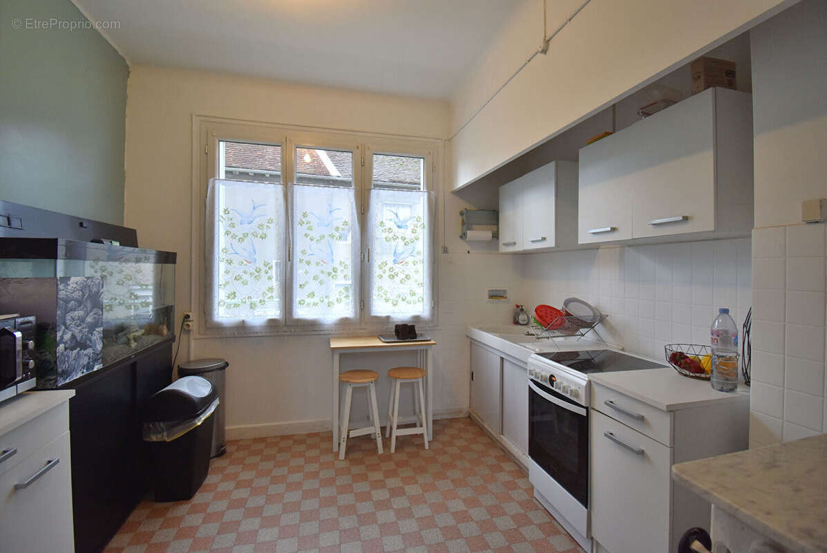 Maison à VENDEUVRE-SUR-BARSE