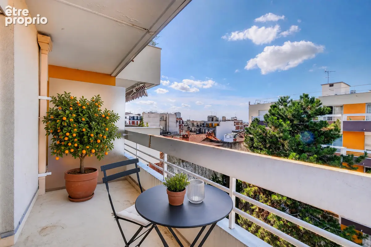 Appartement à PARIS-20E