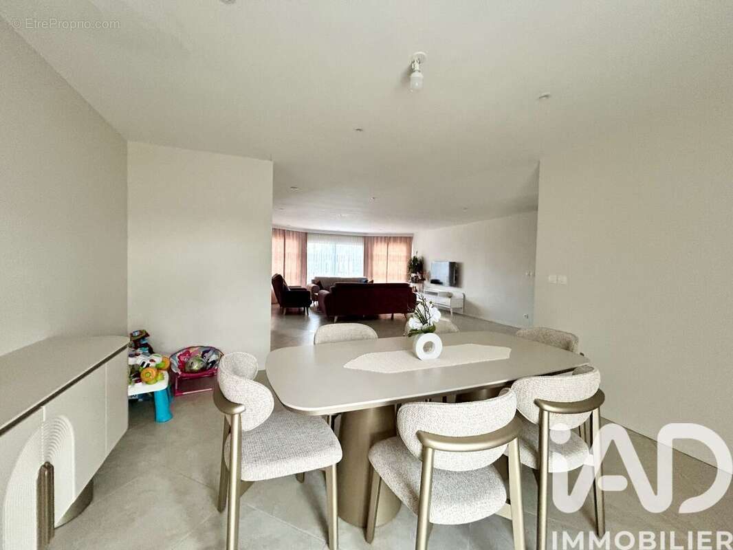 Photo 9 - Maison à TERRASSON-LAVILLEDIEU