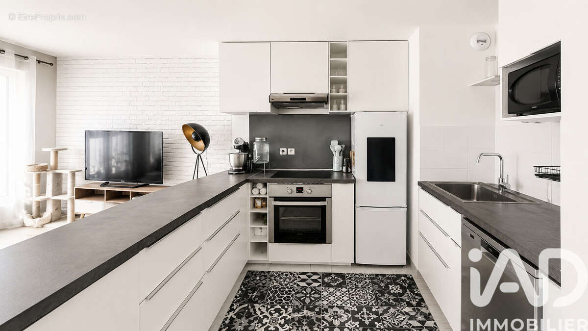 Photo 3 - Appartement à CORBEIL-ESSONNES