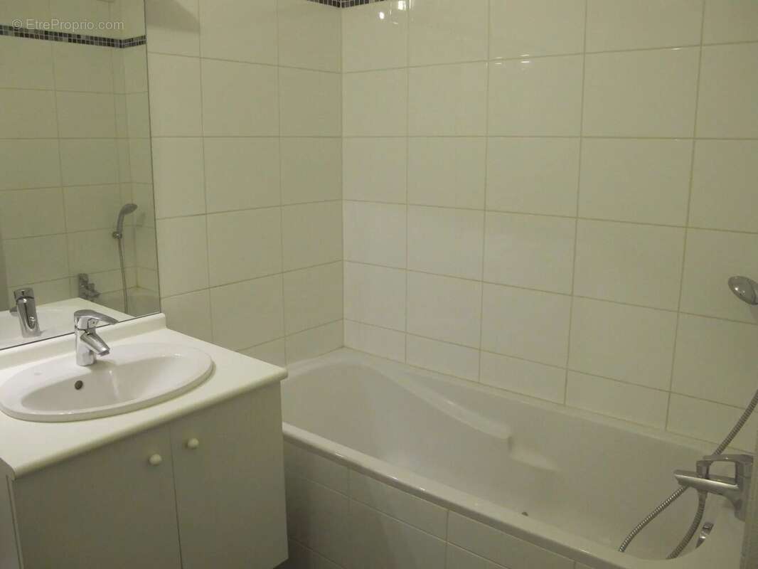 Appartement à SAINTE-SUZANNE