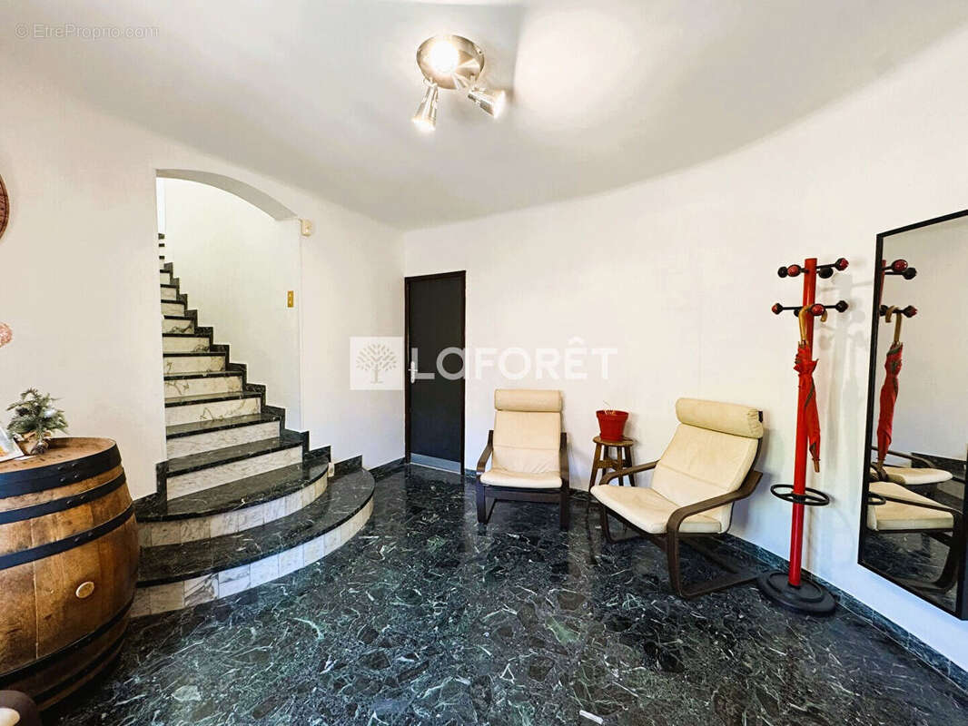 Villa Marseille Estaque avec piscine 6 pièces 186 m² - photo 3
