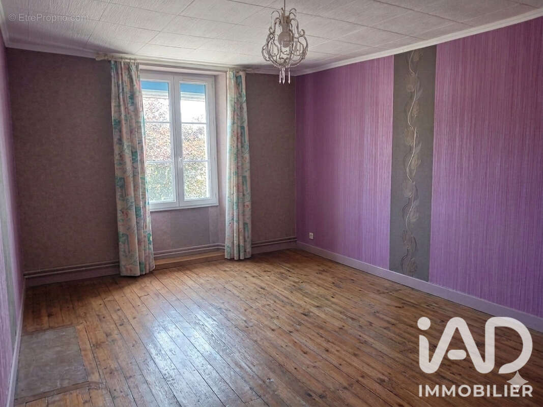 Maison 93 m² à Saint-Secondin  - photo 9