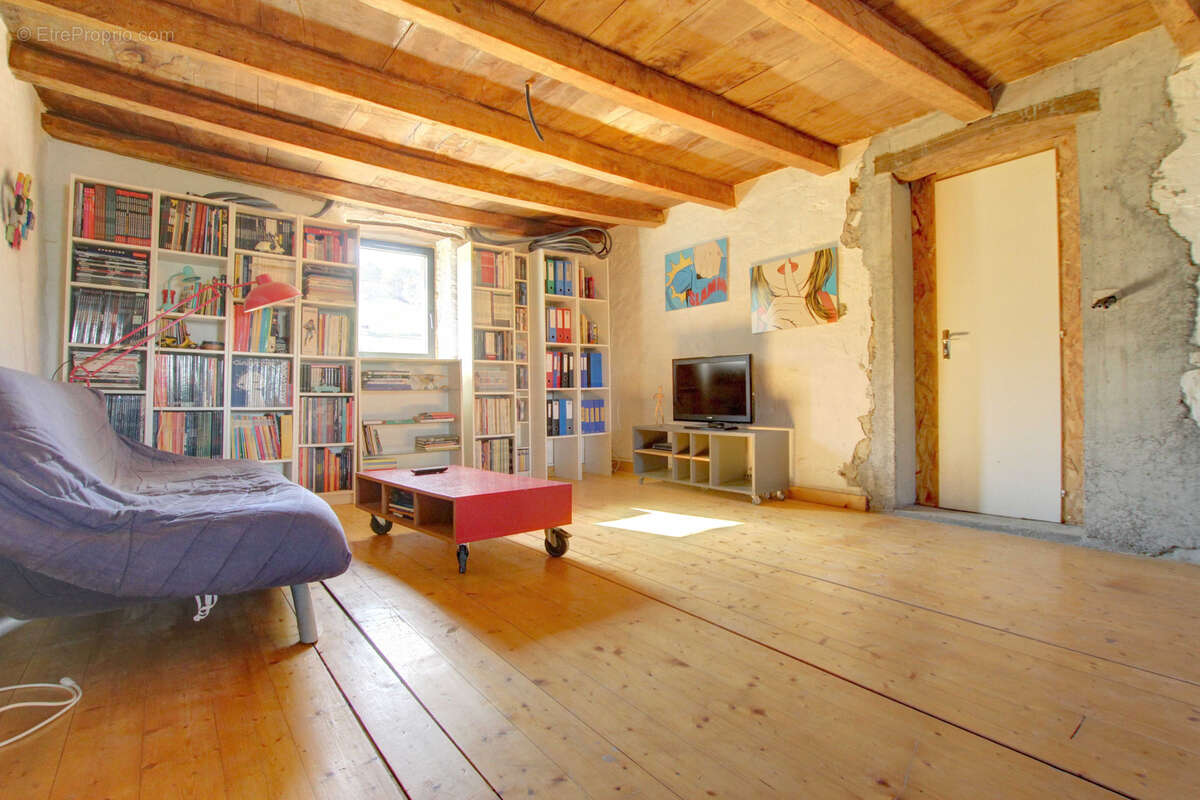 Maison à MASSINGY